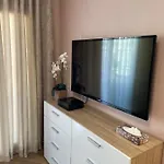 Lejlighed With Swimming Pool 80 Meters Near The