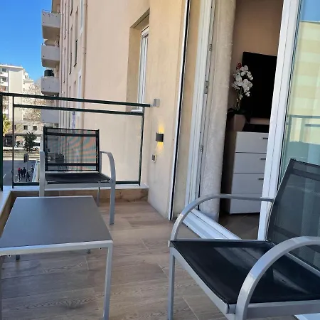 With Swimming Pool 80 Meters Near The Apartamento *