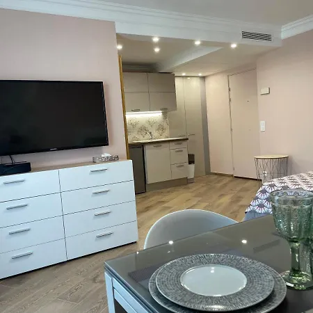 With Swimming Pool 80 Meters Near The Apartment