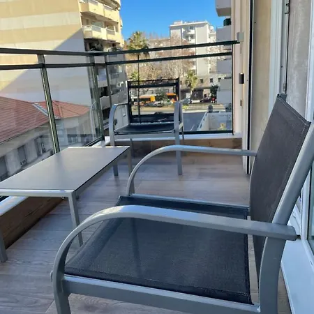 With Swimming Pool 60 Meters Near The Appartement *